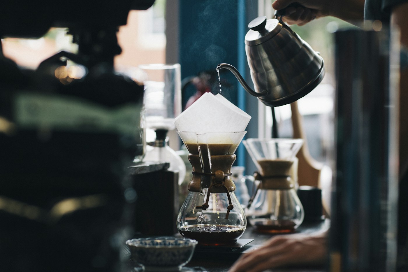 Preparación de café de especialidad, imagen de referencia de Bruma